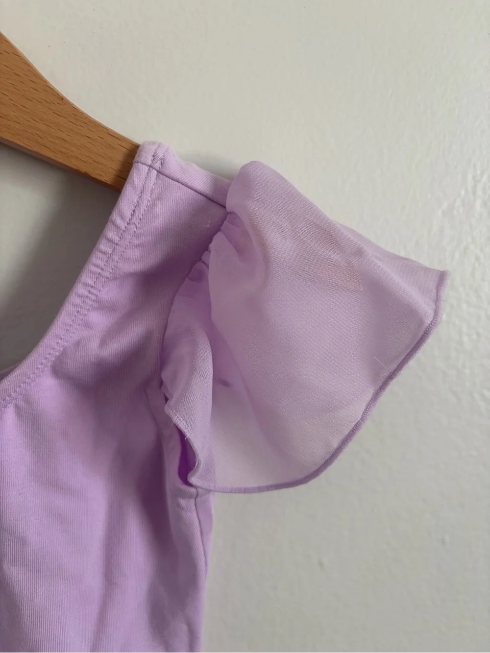 Girls' Lavender Flutter Sleeve Leotard and ballet shoes
